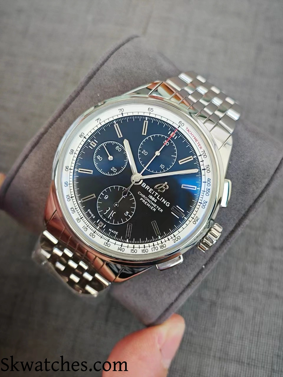 Top Breitling replicas vs low-end replica watches