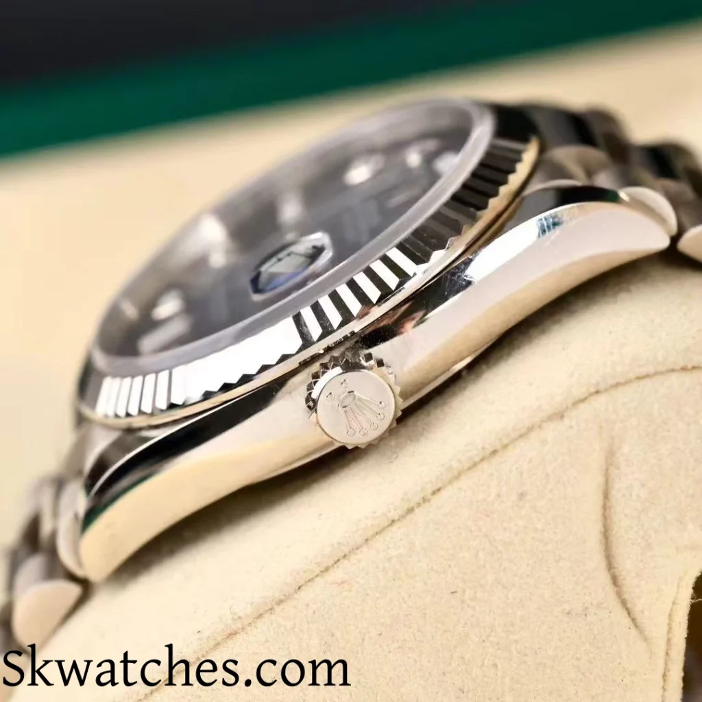 Replica Rolex Day Date -2