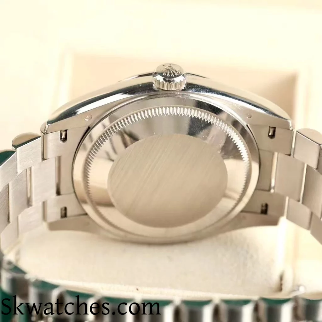 Replica Rolex Day Date -3