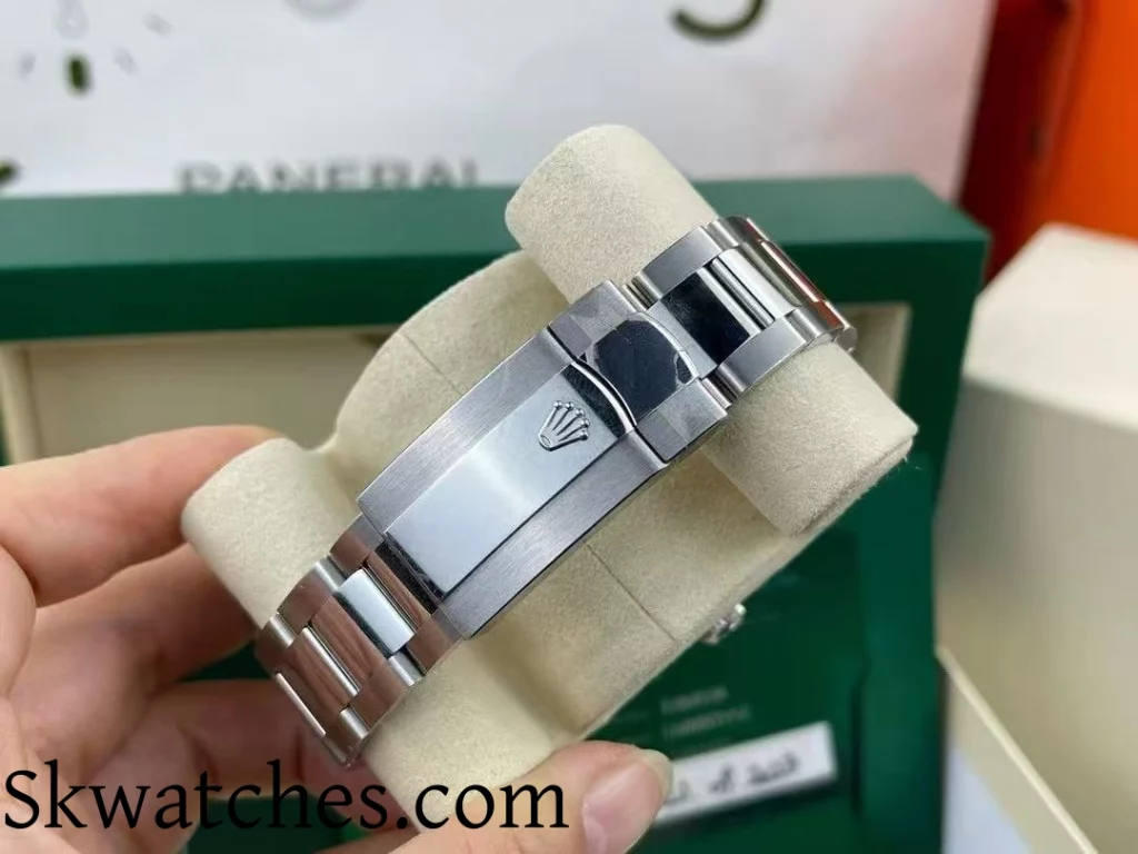 Rolex Sky Dweller Replica